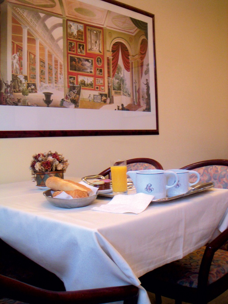 Hotel Sainte Genevieve Cercle National Des Arm es